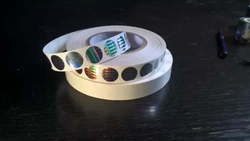 Hologram matrica Valid/Authentic 20 mm átmérőjű kör